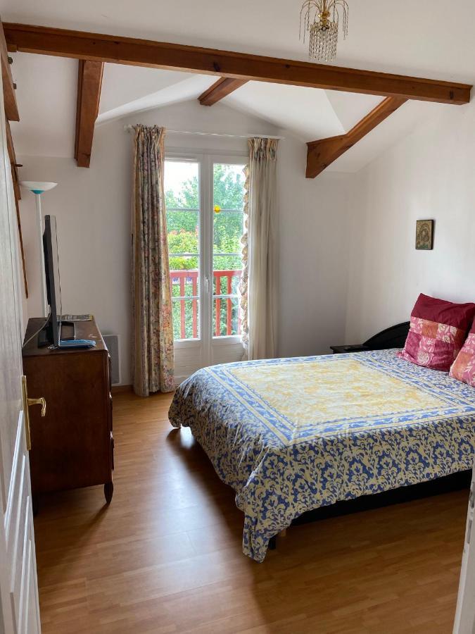 Ilargi Argi Bed & Breakfast Saint-Pée-sur-Nivelle Exterior foto